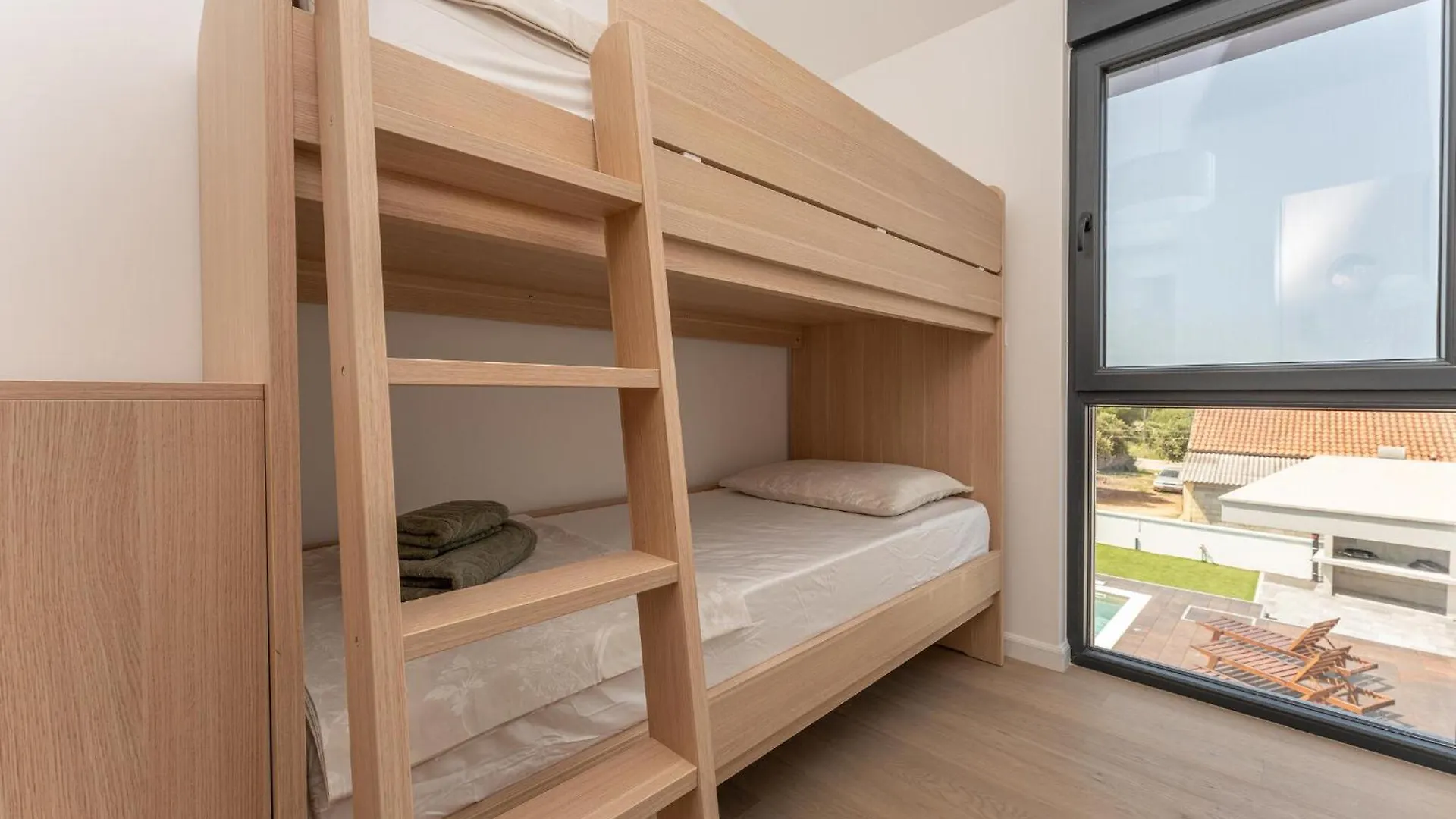 Cozy Home In Turanj With Sauna 0*,  크로아티아
